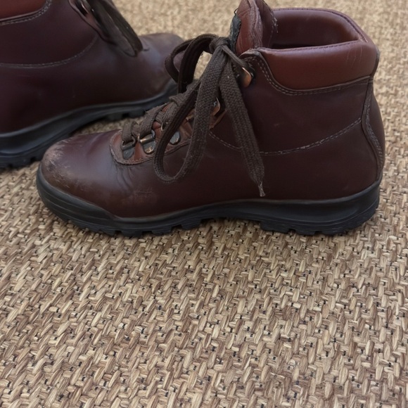 Vintage Vasque Skywalk GORE-TEX Hiking Boots - Picture 5 of 12